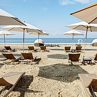 Оснащение пляжной зоны и балконный фонд отеля Swissotel Resort, г. Сочи